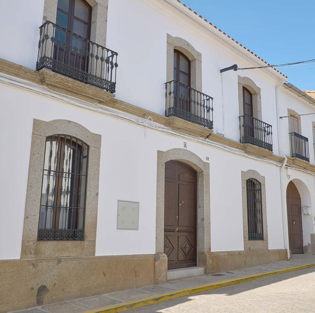 CASA-RURAL-BOTICA-TIA-PAQUI-FACHADA